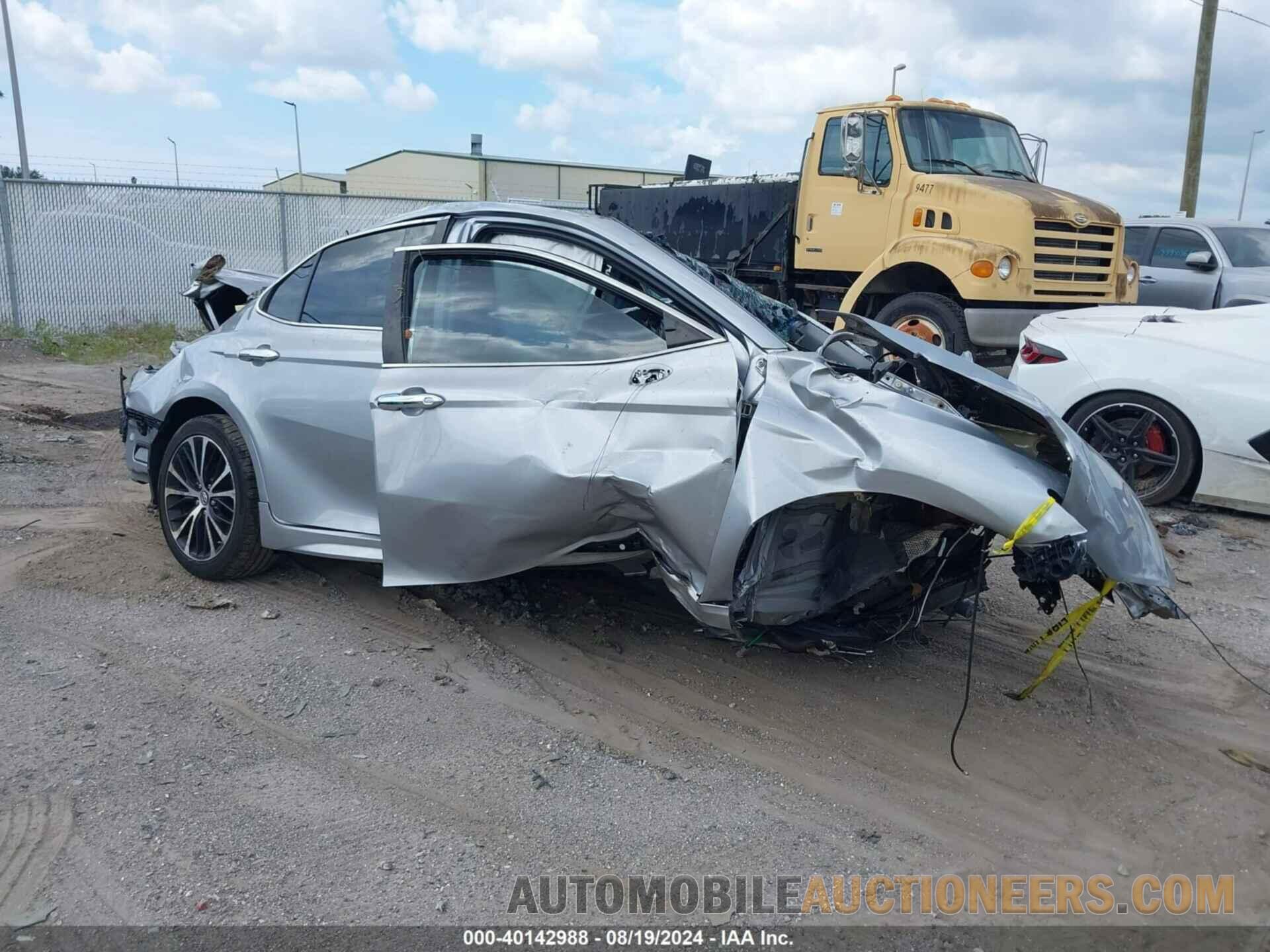 4T1B11HK6JU146362 TOYOTA CAMRY 2018