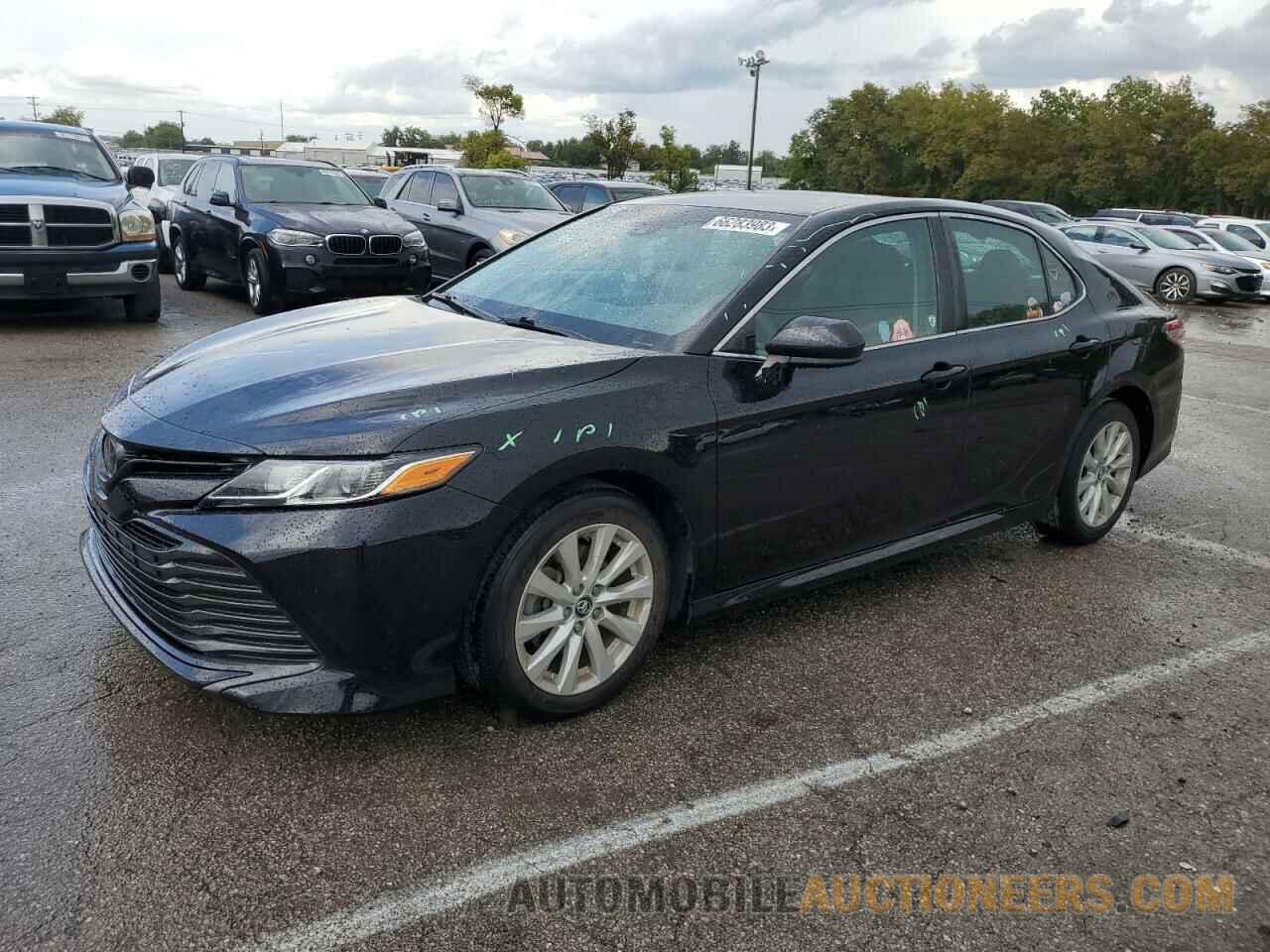 4T1B11HK6JU154381 TOYOTA CAMRY 2018