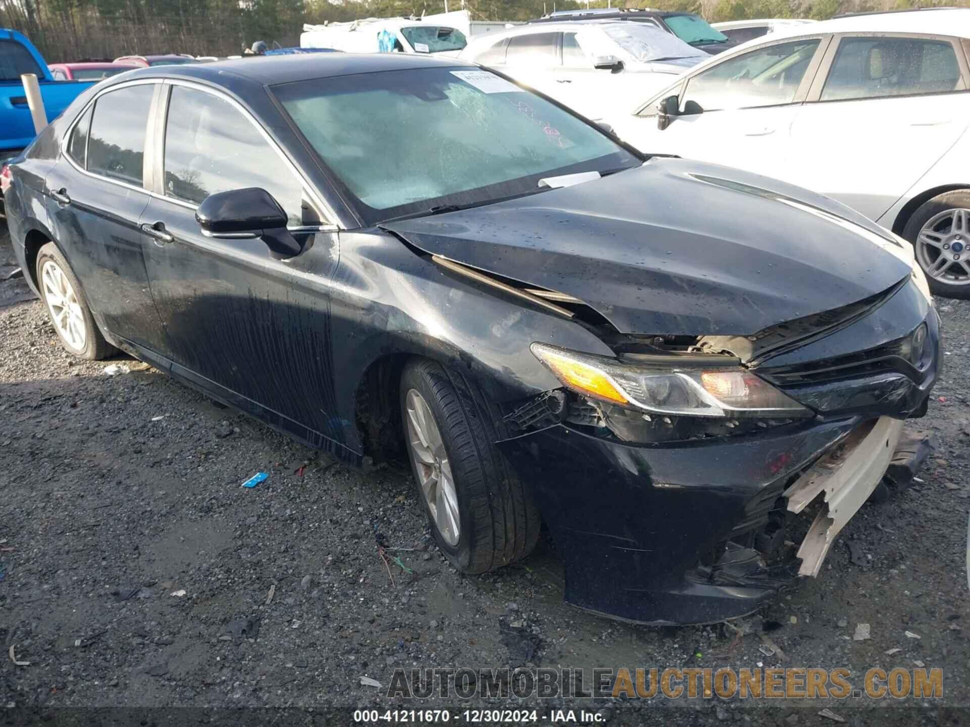 4T1B11HK6JU508335 TOYOTA CAMRY 2018