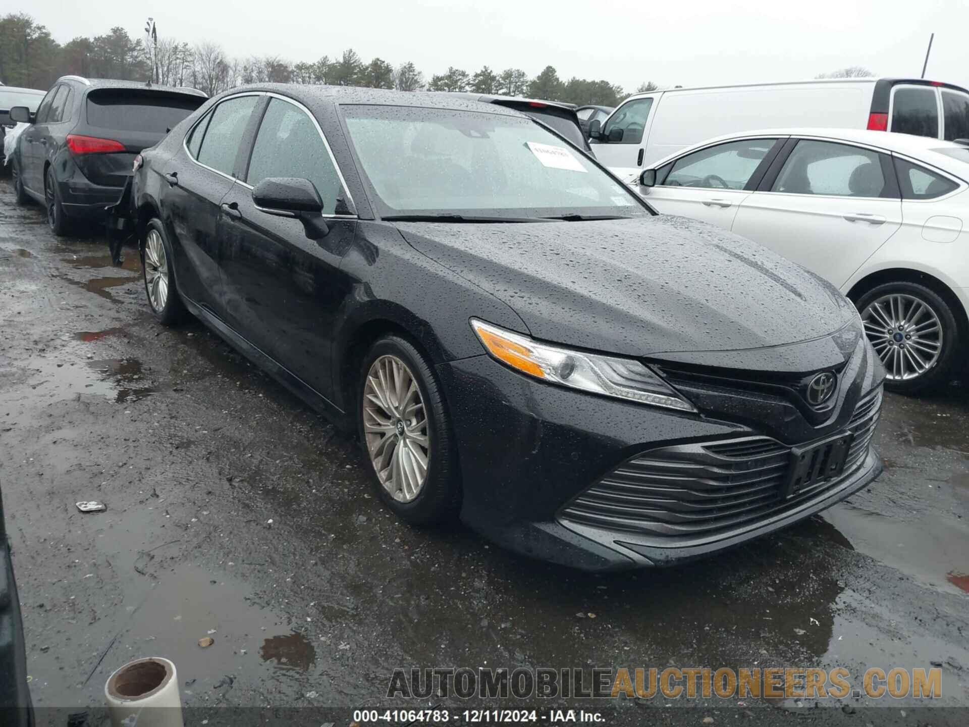 4T1B11HK6JU511624 TOYOTA CAMRY 2018