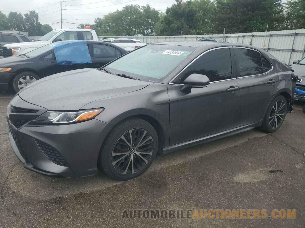 4T1B11HK6JU525376 TOYOTA CAMRY 2018