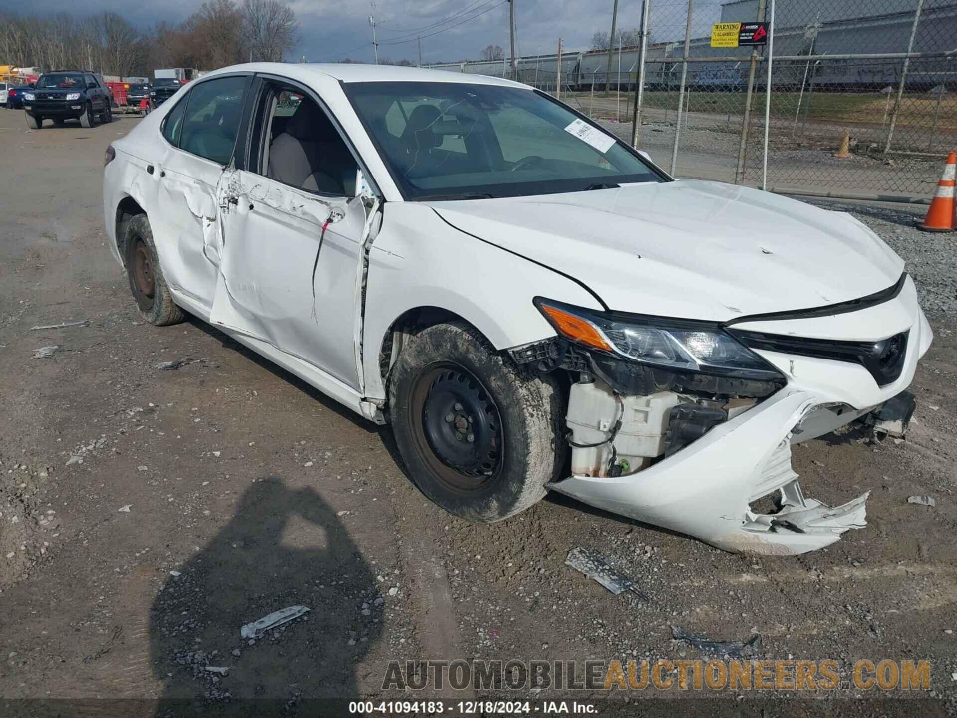 4T1B11HK6JU534370 TOYOTA CAMRY 2018