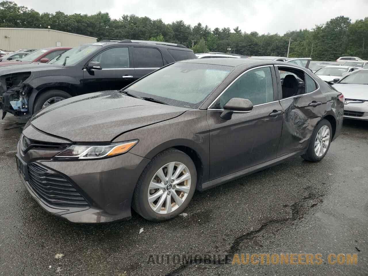 4T1B11HK6JU534529 TOYOTA CAMRY 2018