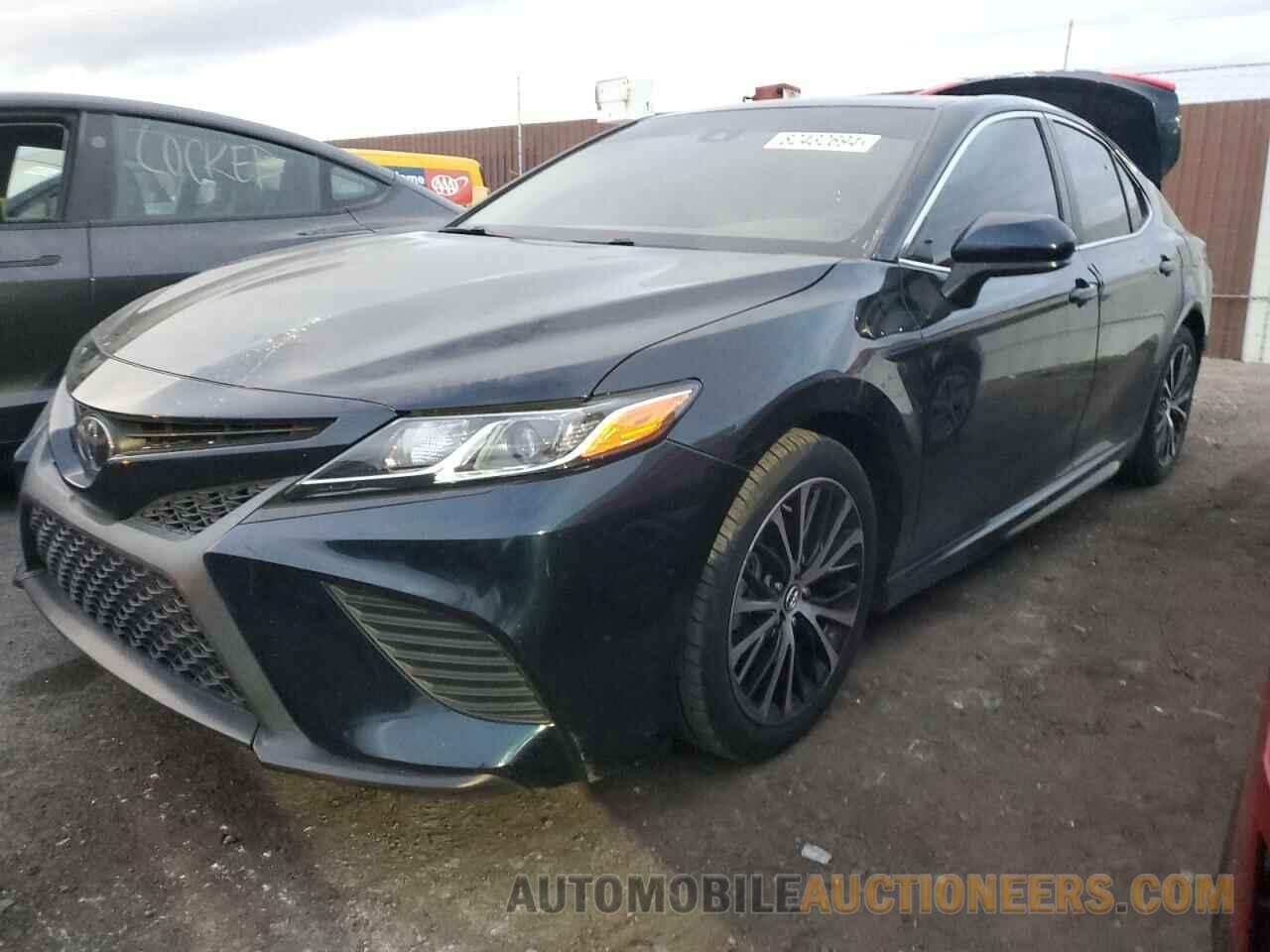 4T1B11HK6JU538791 TOYOTA CAMRY 2018