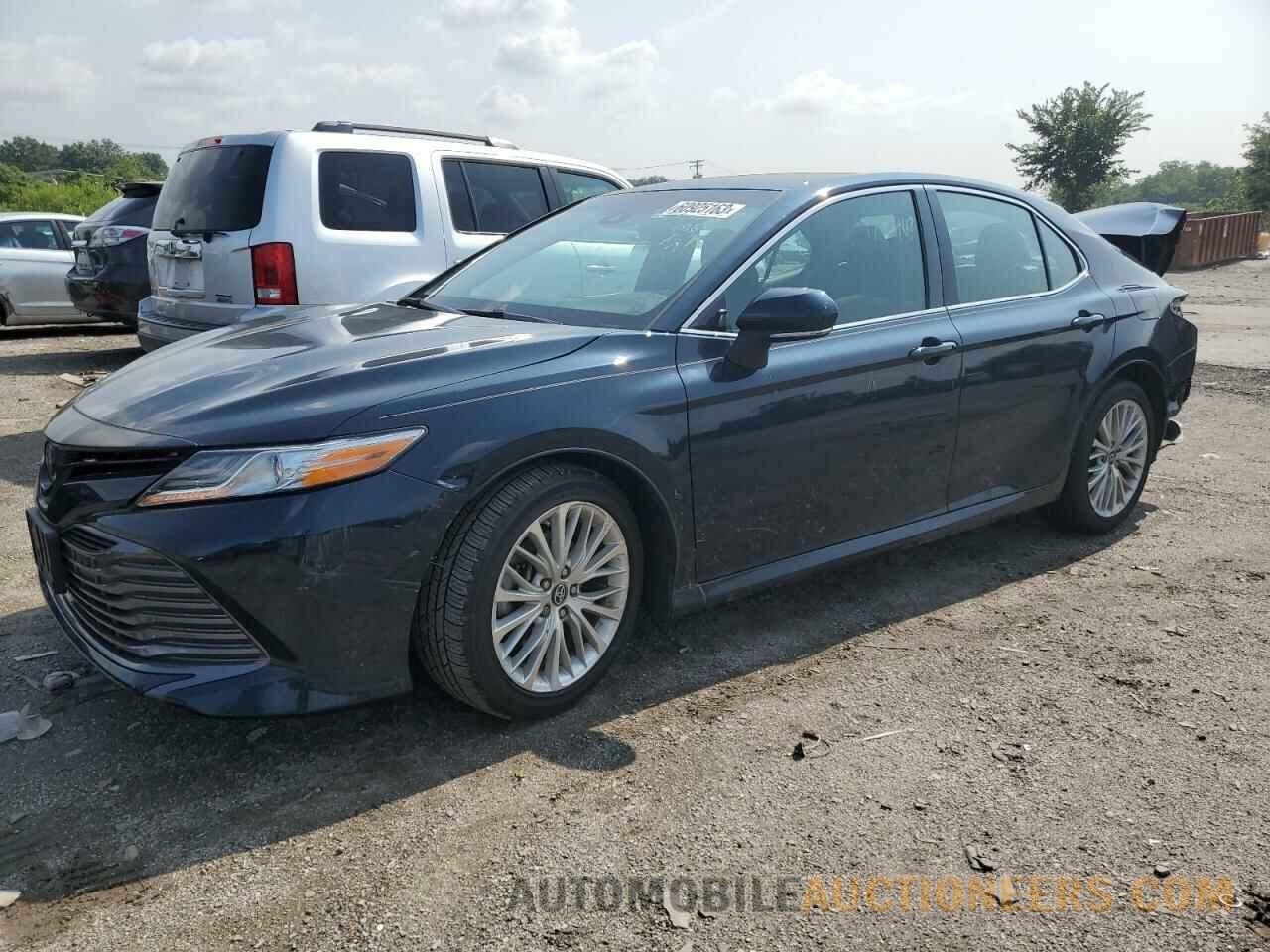 4T1B11HK6JU539147 TOYOTA CAMRY 2018