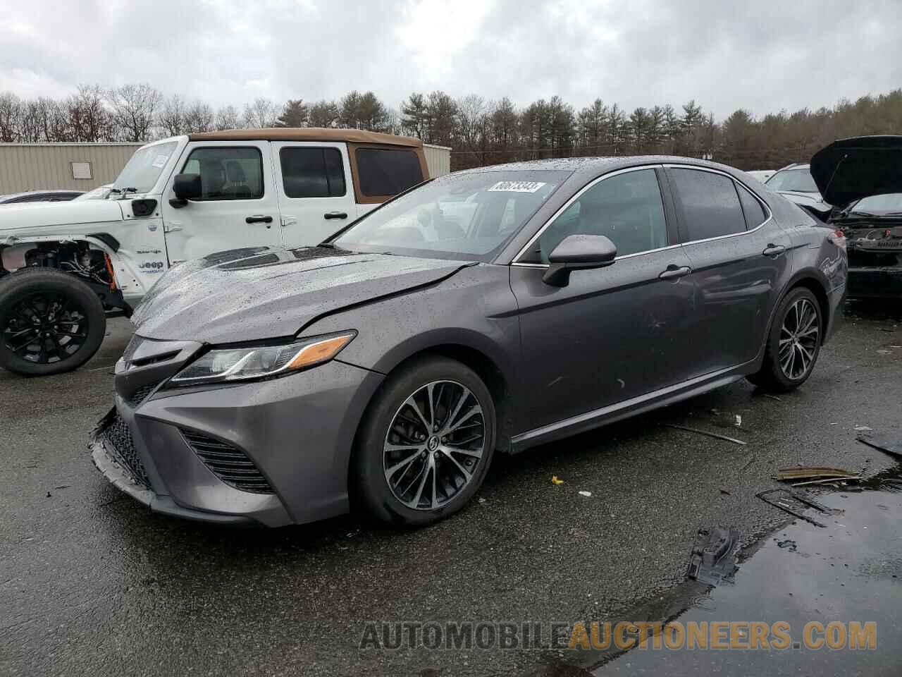 4T1B11HK6JU540315 TOYOTA CAMRY 2018