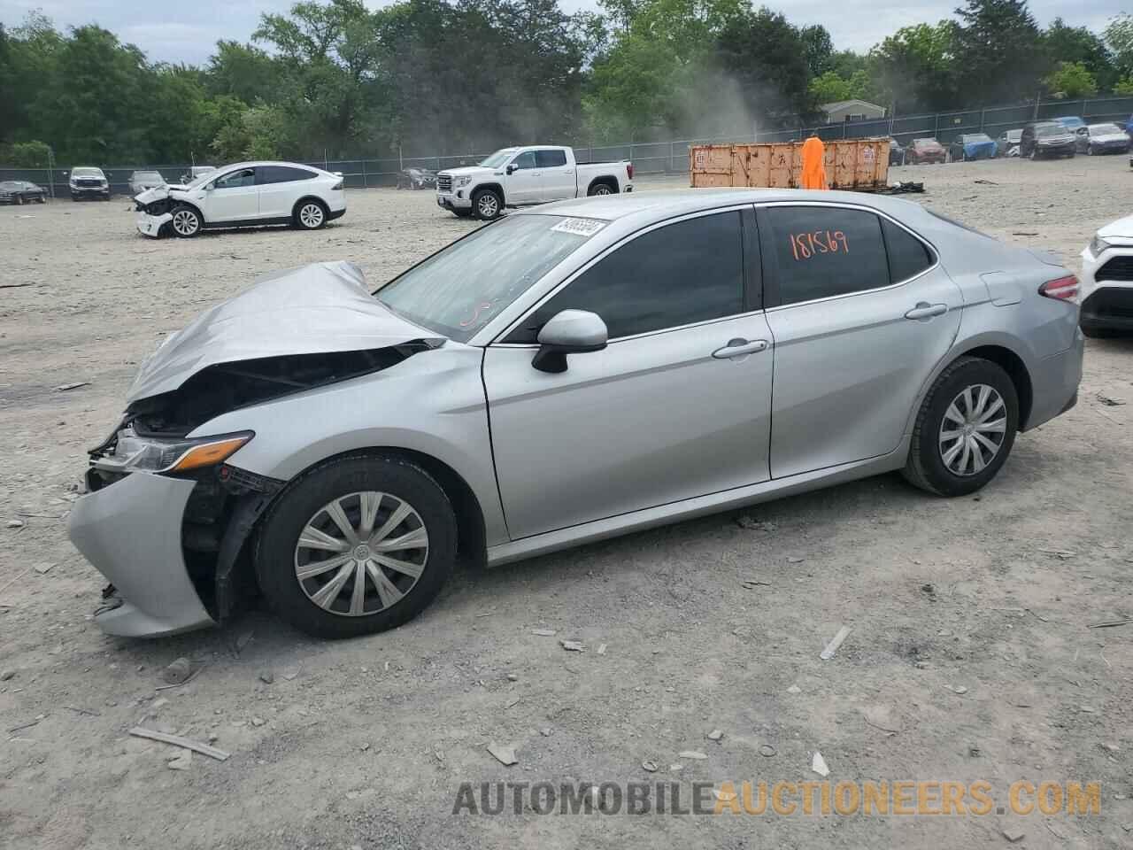 4T1B11HK6JU542730 TOYOTA CAMRY 2018