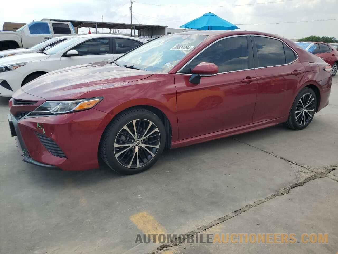 4T1B11HK6JU544560 TOYOTA CAMRY 2018