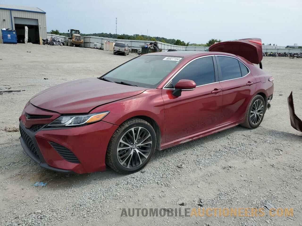 4T1B11HK6JU546924 TOYOTA CAMRY 2018