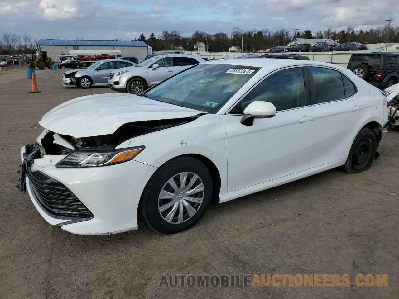 4T1B11HK6JU549113 TOYOTA CAMRY 2018