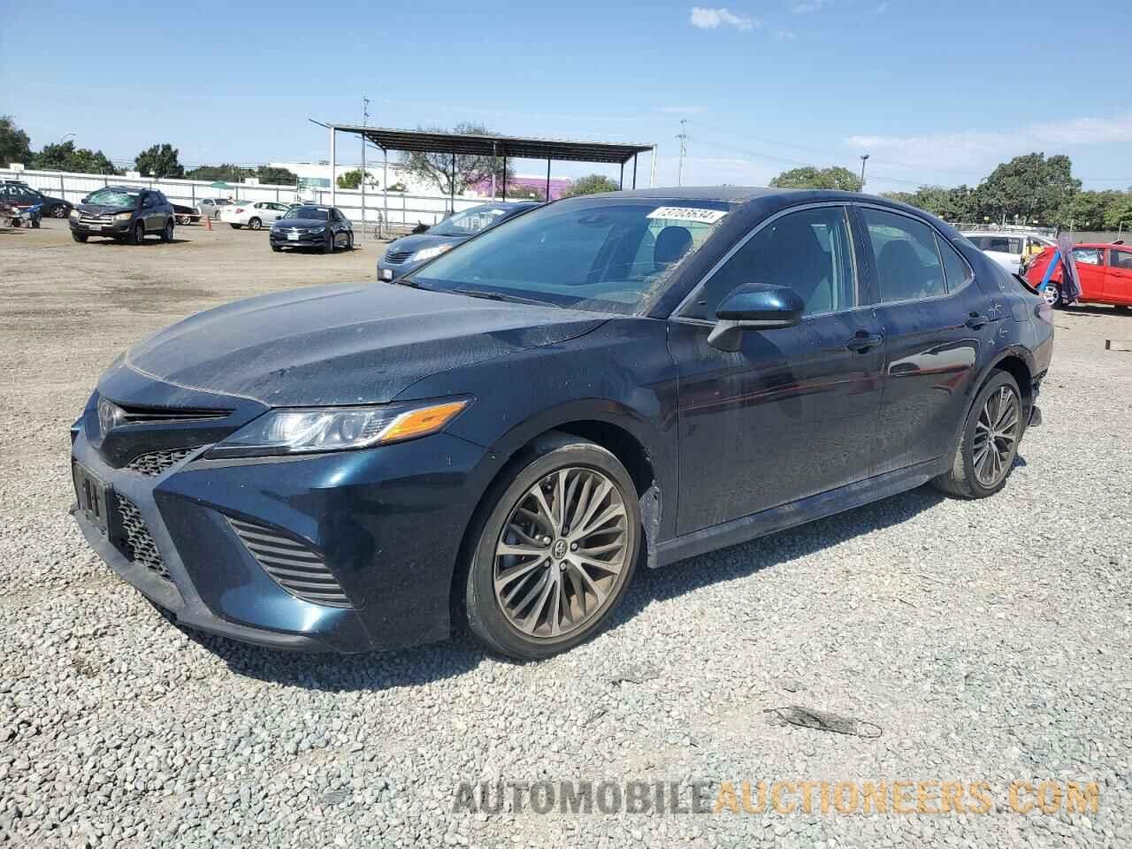 4T1B11HK6JU551251 TOYOTA CAMRY 2018