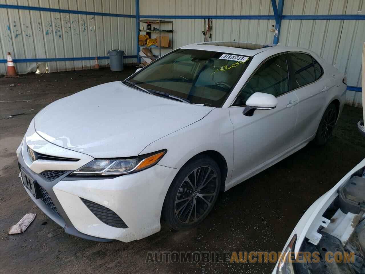 4T1B11HK6JU553162 TOYOTA CAMRY 2018