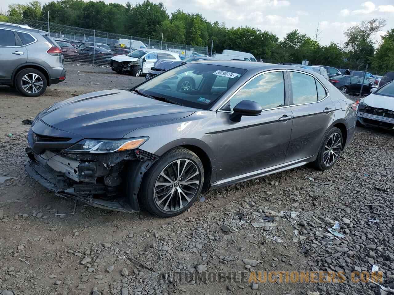 4T1B11HK6JU554084 TOYOTA CAMRY 2018