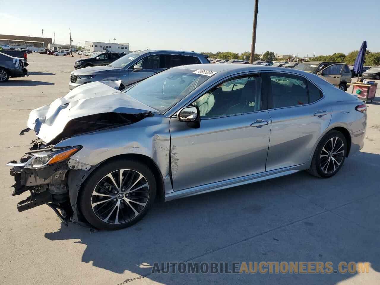 4T1B11HK6JU556336 TOYOTA CAMRY 2018