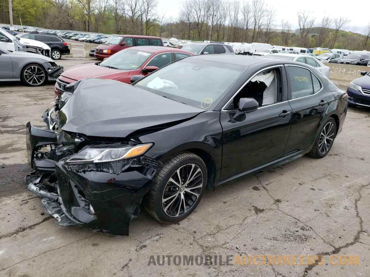 4T1B11HK6JU603154 TOYOTA CAMRY 2018