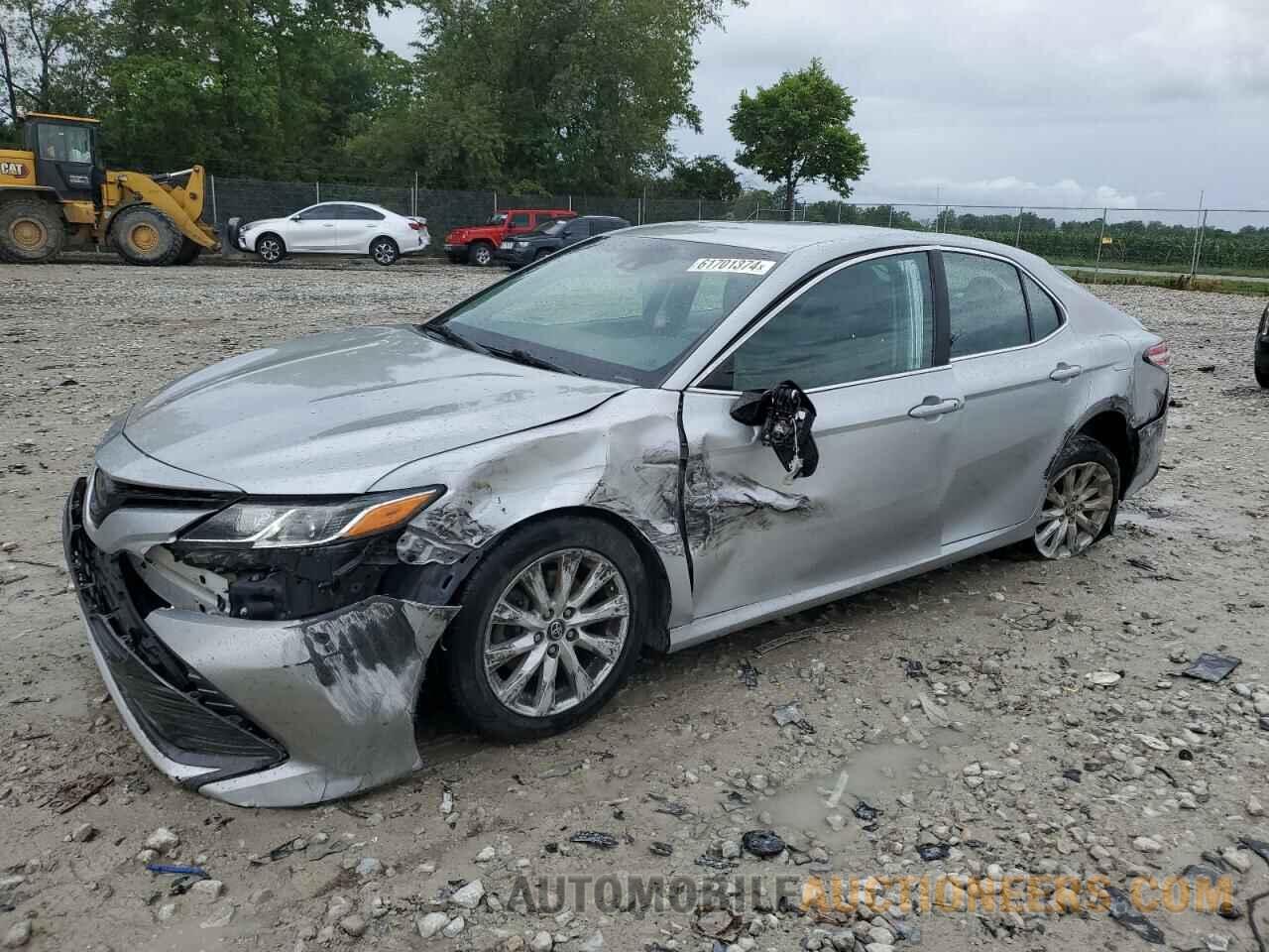 4T1B11HK6JU612338 TOYOTA CAMRY 2018