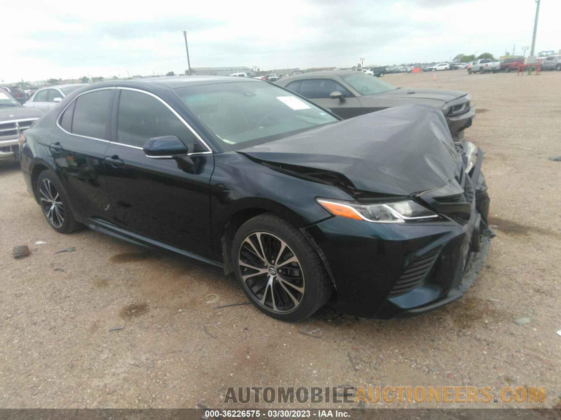 4T1B11HK6JU612873 TOYOTA CAMRY 2018