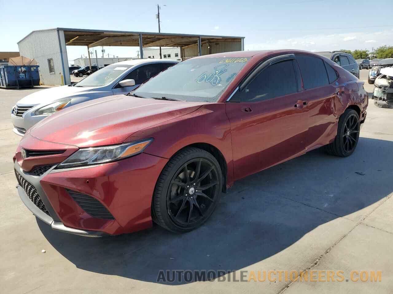 4T1B11HK6JU617314 TOYOTA CAMRY 2018