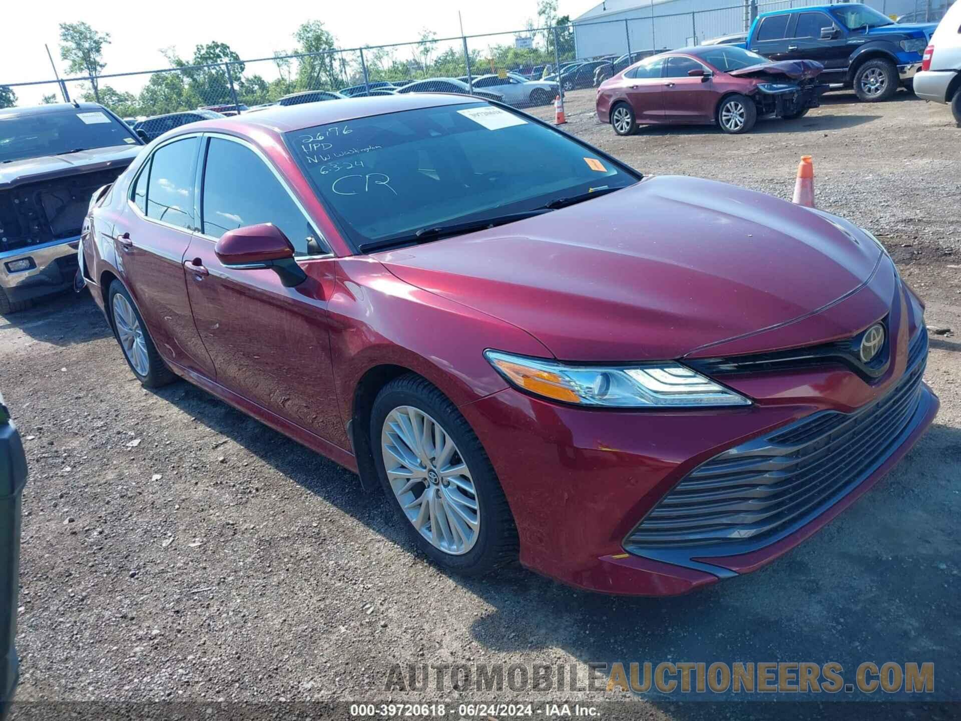 4T1B11HK6JU629396 TOYOTA CAMRY 2018