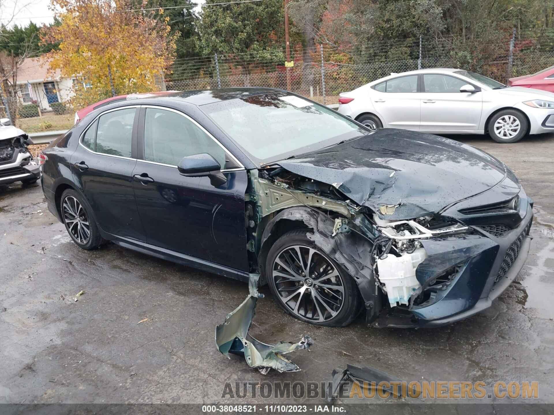 4T1B11HK6JU634226 TOYOTA CAMRY 2018