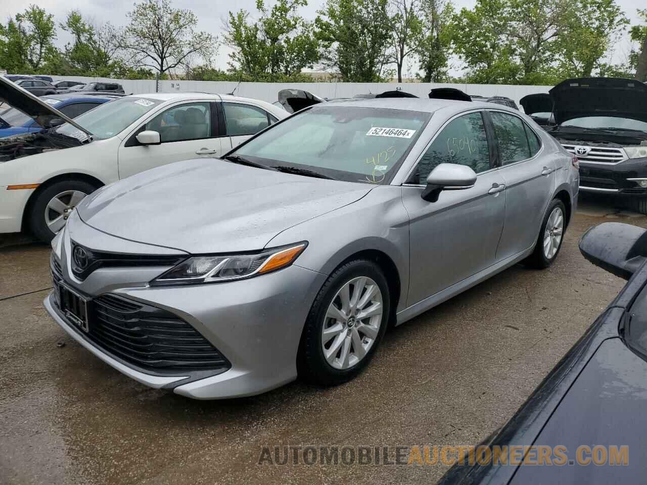 4T1B11HK6JU649891 TOYOTA CAMRY 2018