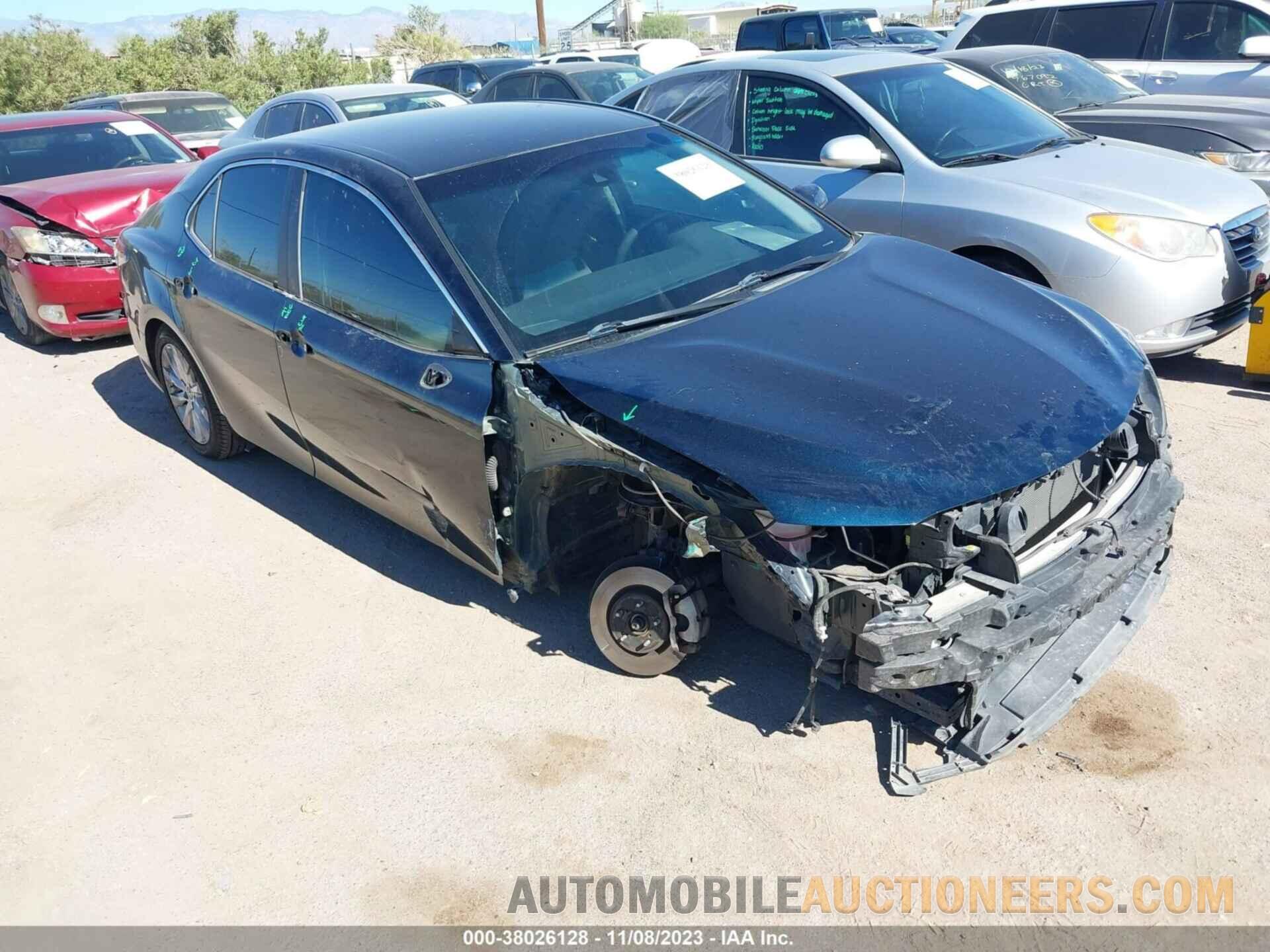 4T1B11HK6JU650863 TOYOTA CAMRY 2018