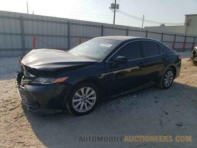 4T1B11HK6JU653391 TOYOTA CAMRY 2018