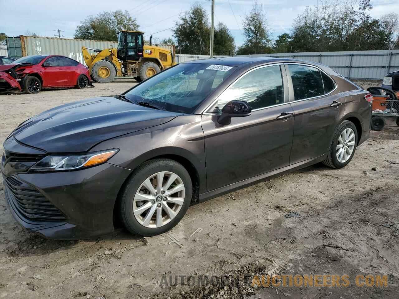 4T1B11HK6JU653715 TOYOTA CAMRY 2018