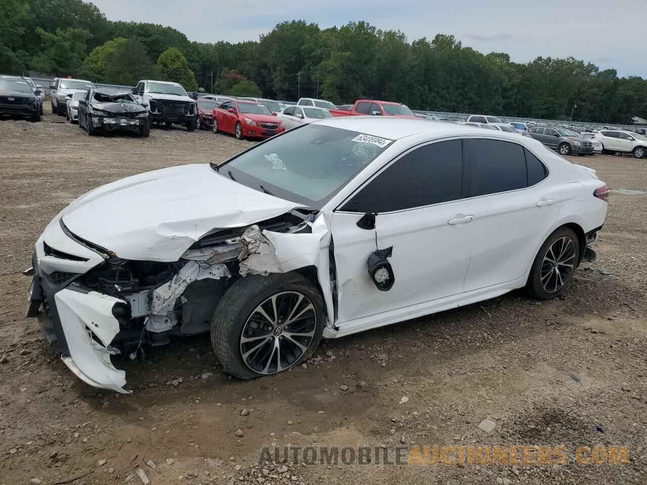 4T1B11HK6JU655691 TOYOTA CAMRY 2018