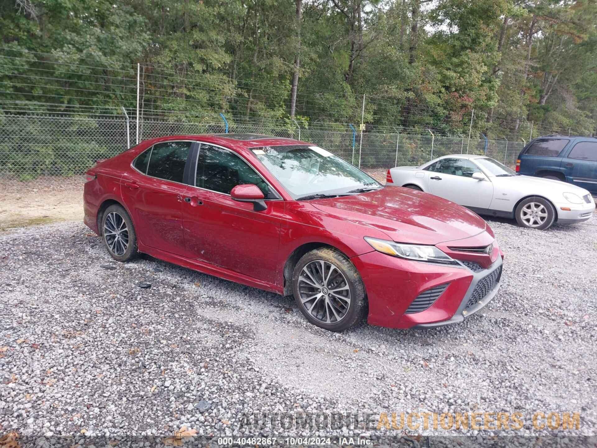 4T1B11HK6JU663466 TOYOTA CAMRY 2018