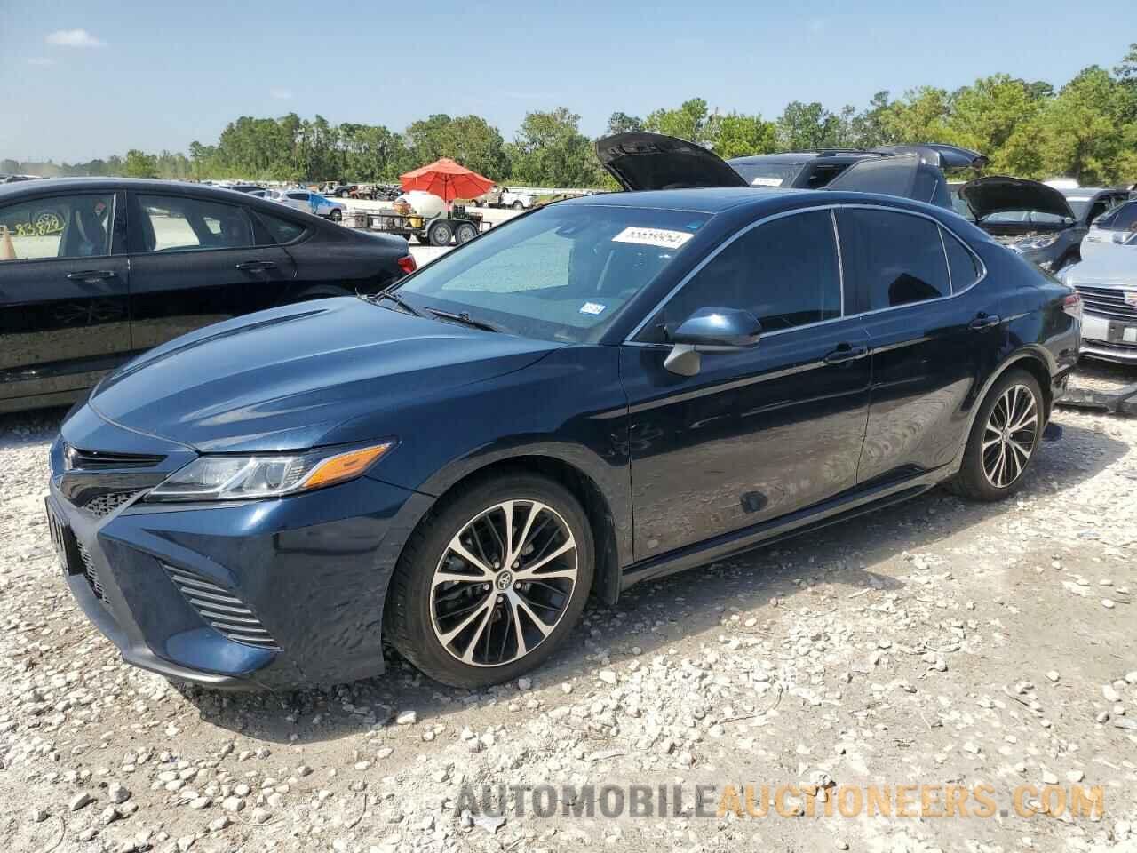 4T1B11HK6JU667291 TOYOTA CAMRY 2018