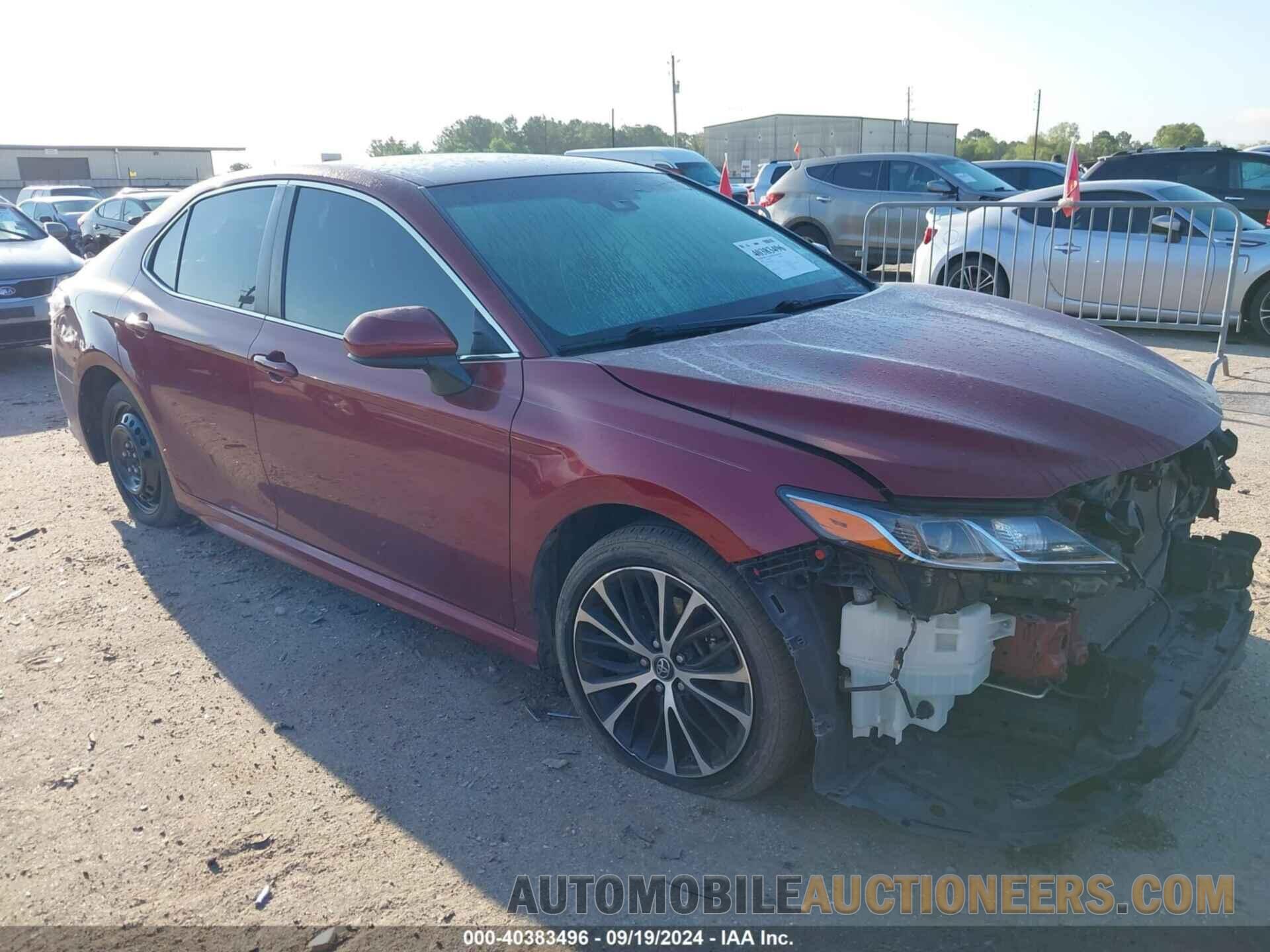 4T1B11HK6JU668022 TOYOTA CAMRY 2018