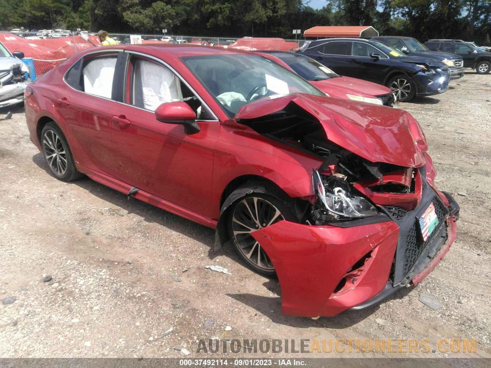 4T1B11HK6KU165852 TOYOTA CAMRY 2019