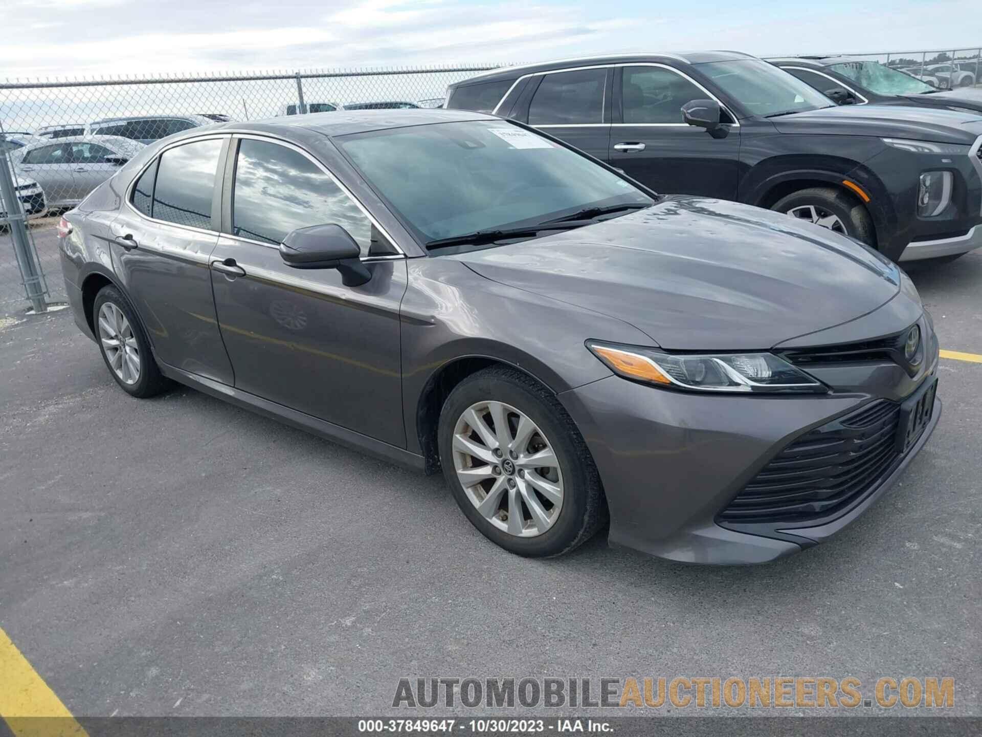 4T1B11HK6KU175443 TOYOTA CAMRY 2019