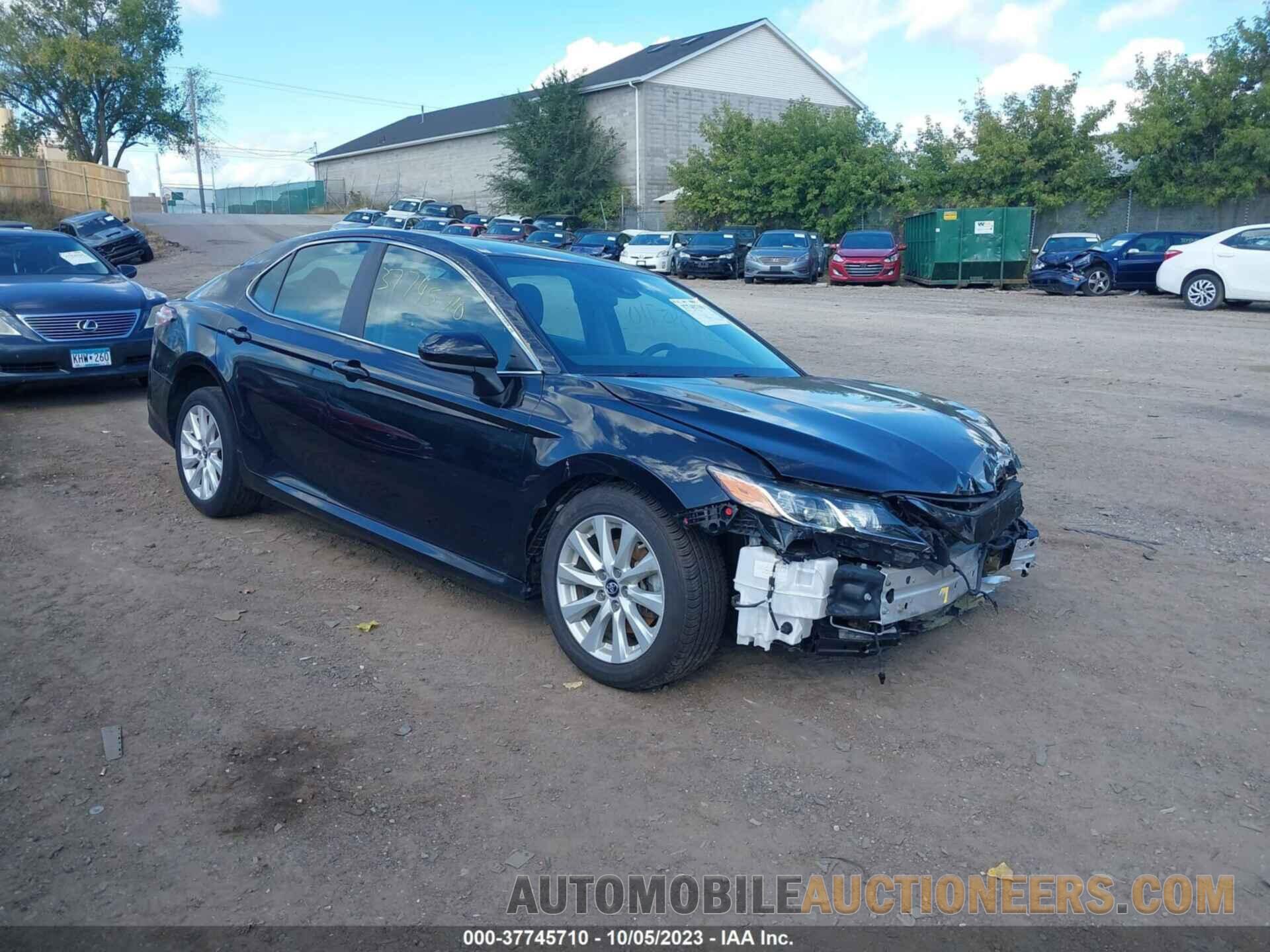 4T1B11HK6KU175880 TOYOTA CAMRY 2019