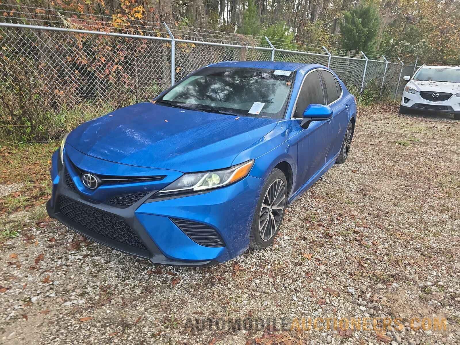 4T1B11HK6KU182618 Toyota Camry 2019