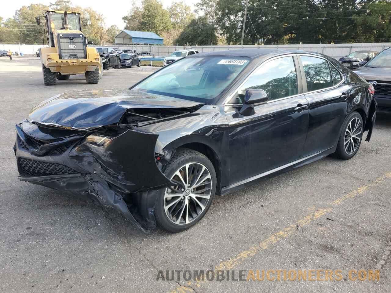 4T1B11HK6KU186135 TOYOTA CAMRY 2019