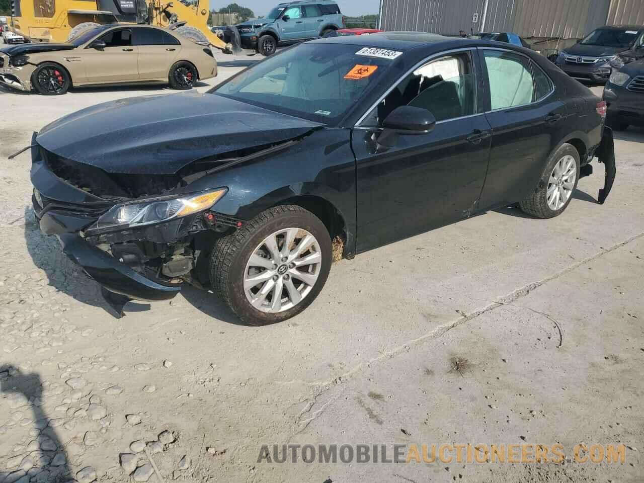 4T1B11HK6KU186880 TOYOTA CAMRY 2019