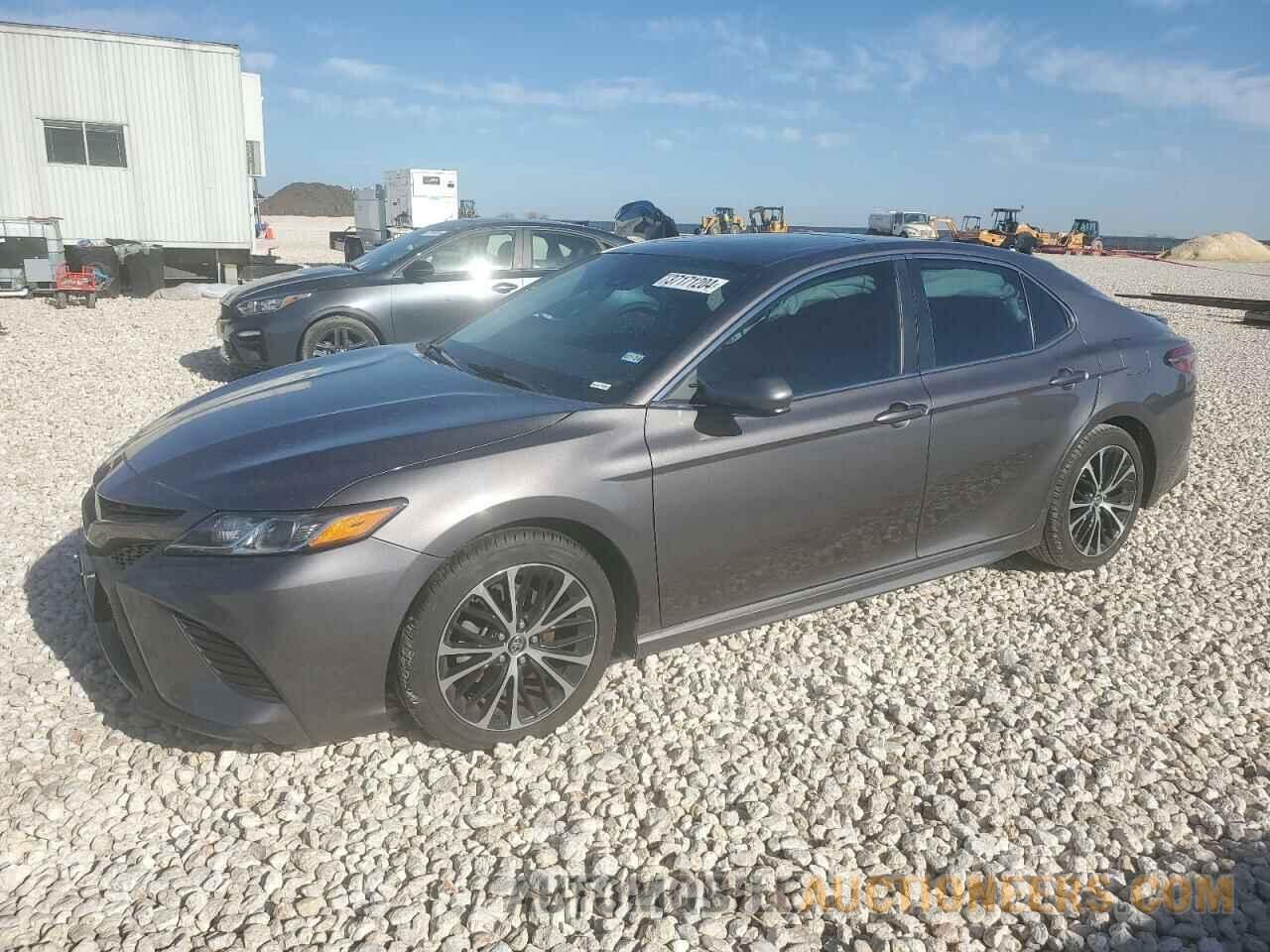 4T1B11HK6KU195806 TOYOTA CAMRY 2019