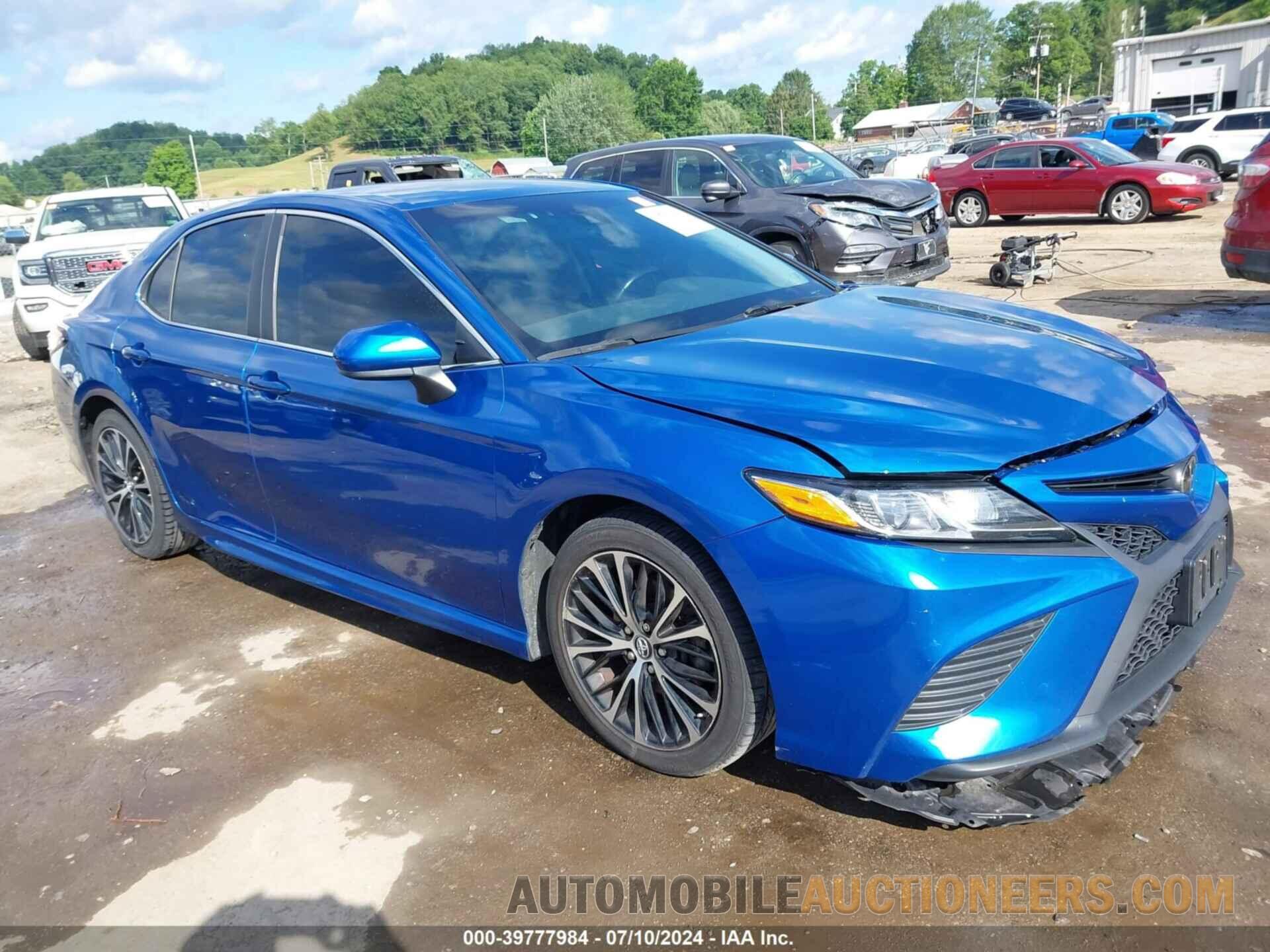 4T1B11HK6KU201832 TOYOTA CAMRY 2019