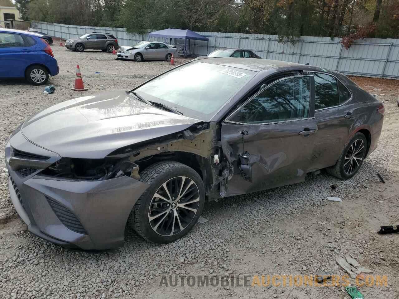 4T1B11HK6KU209185 TOYOTA CAMRY 2019