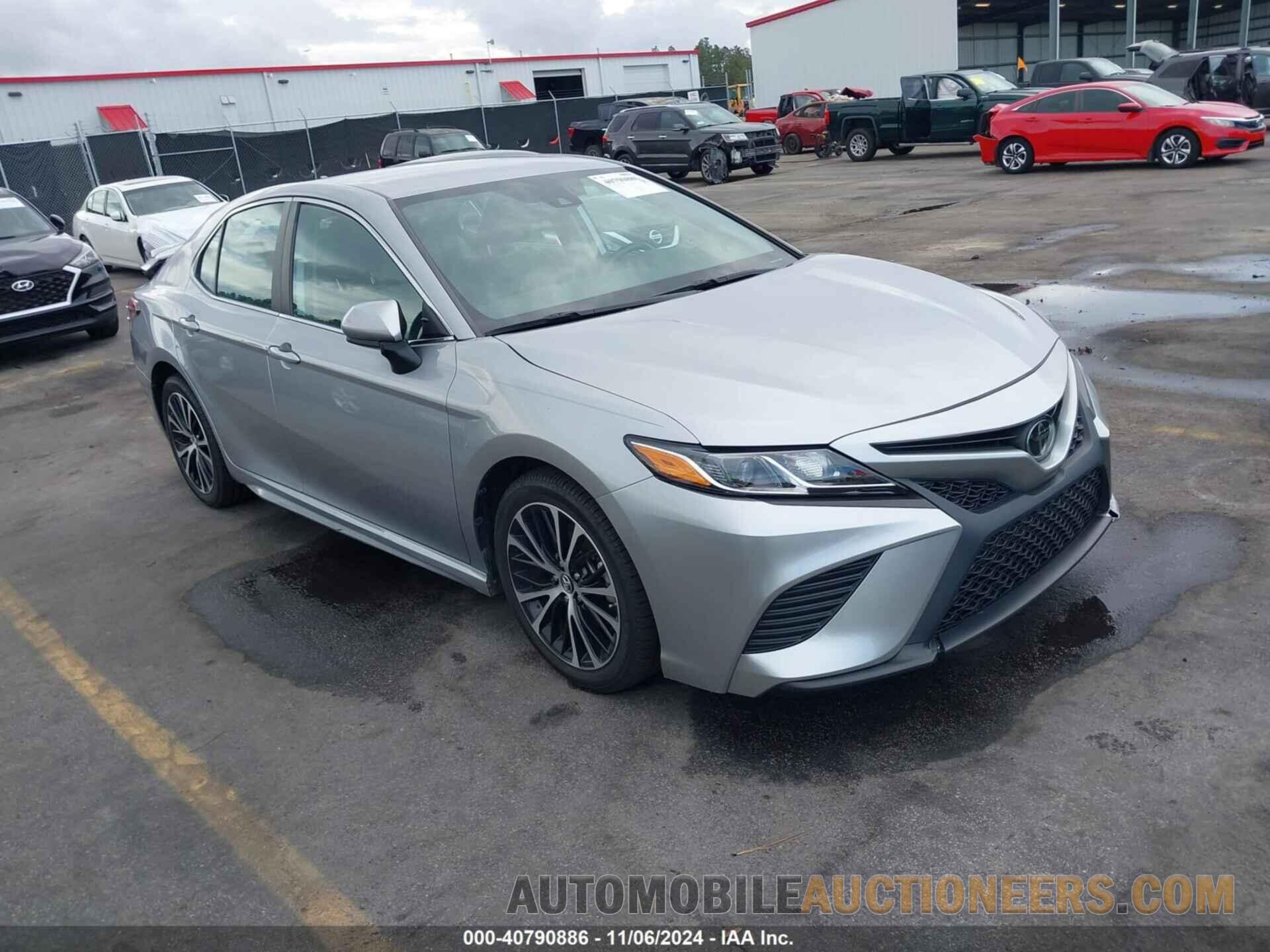 4T1B11HK6KU210210 TOYOTA CAMRY 2019