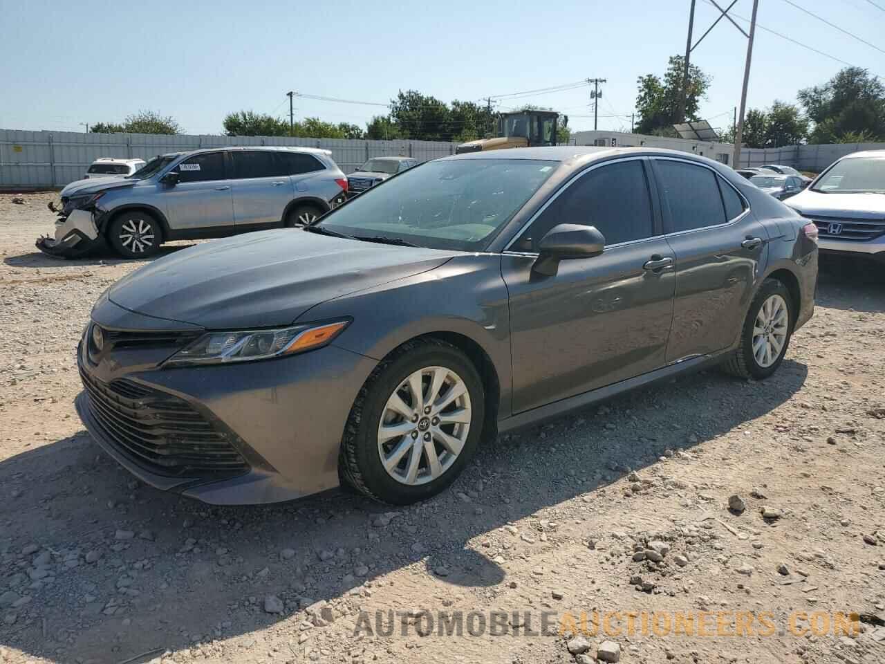 4T1B11HK6KU221370 TOYOTA CAMRY 2019