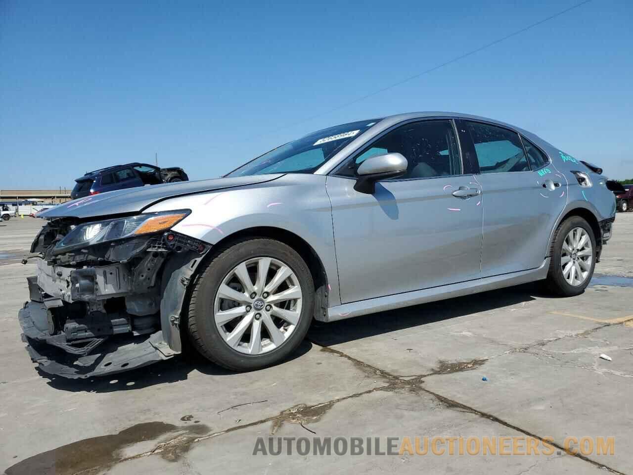 4T1B11HK6KU226939 TOYOTA CAMRY 2019