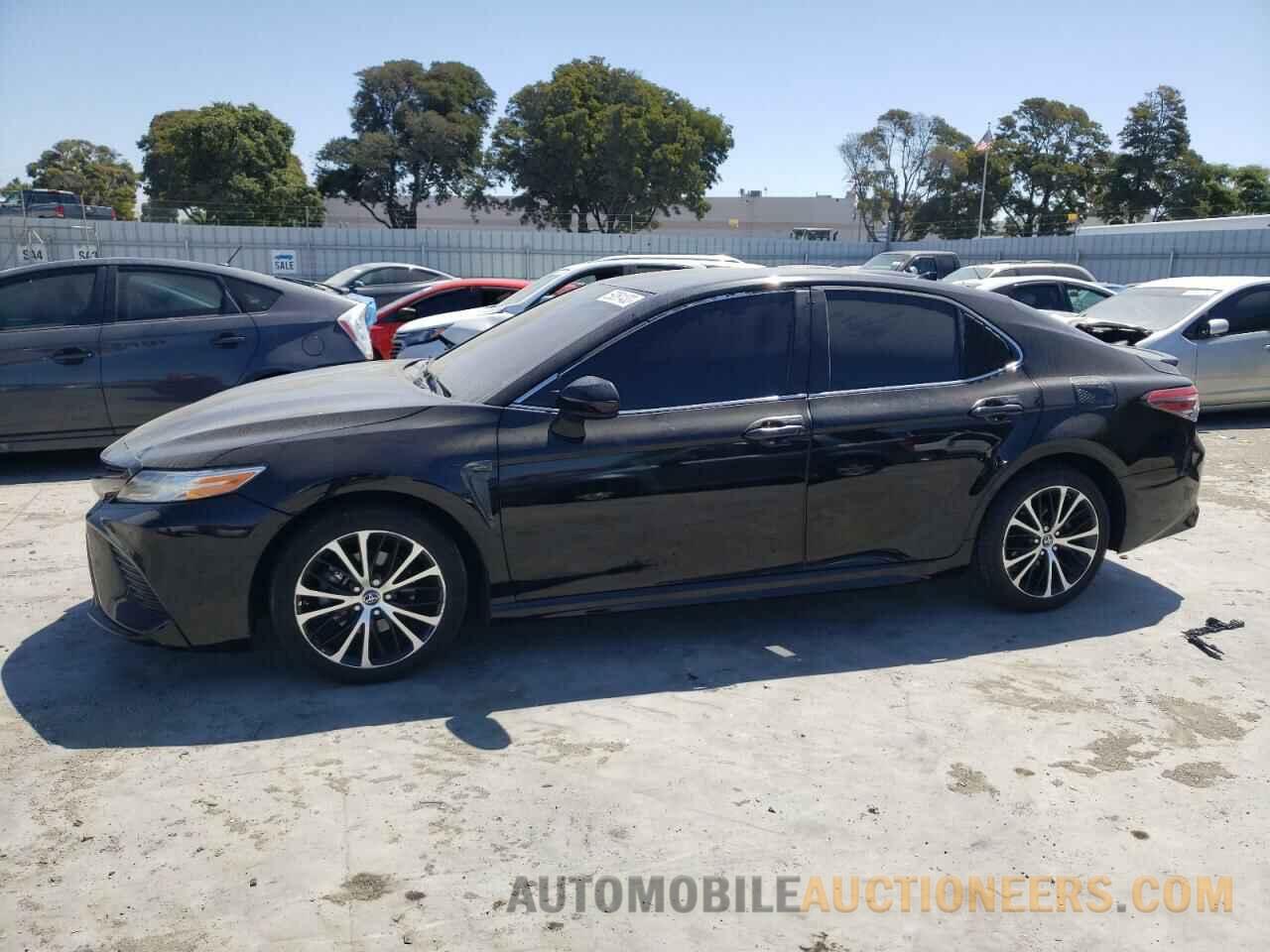 4T1B11HK6KU227024 TOYOTA CAMRY 2019