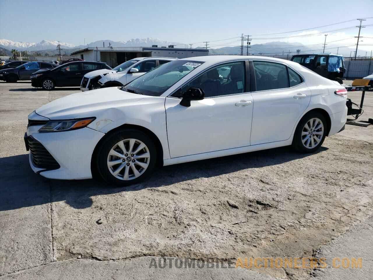 4T1B11HK6KU229162 TOYOTA CAMRY 2019