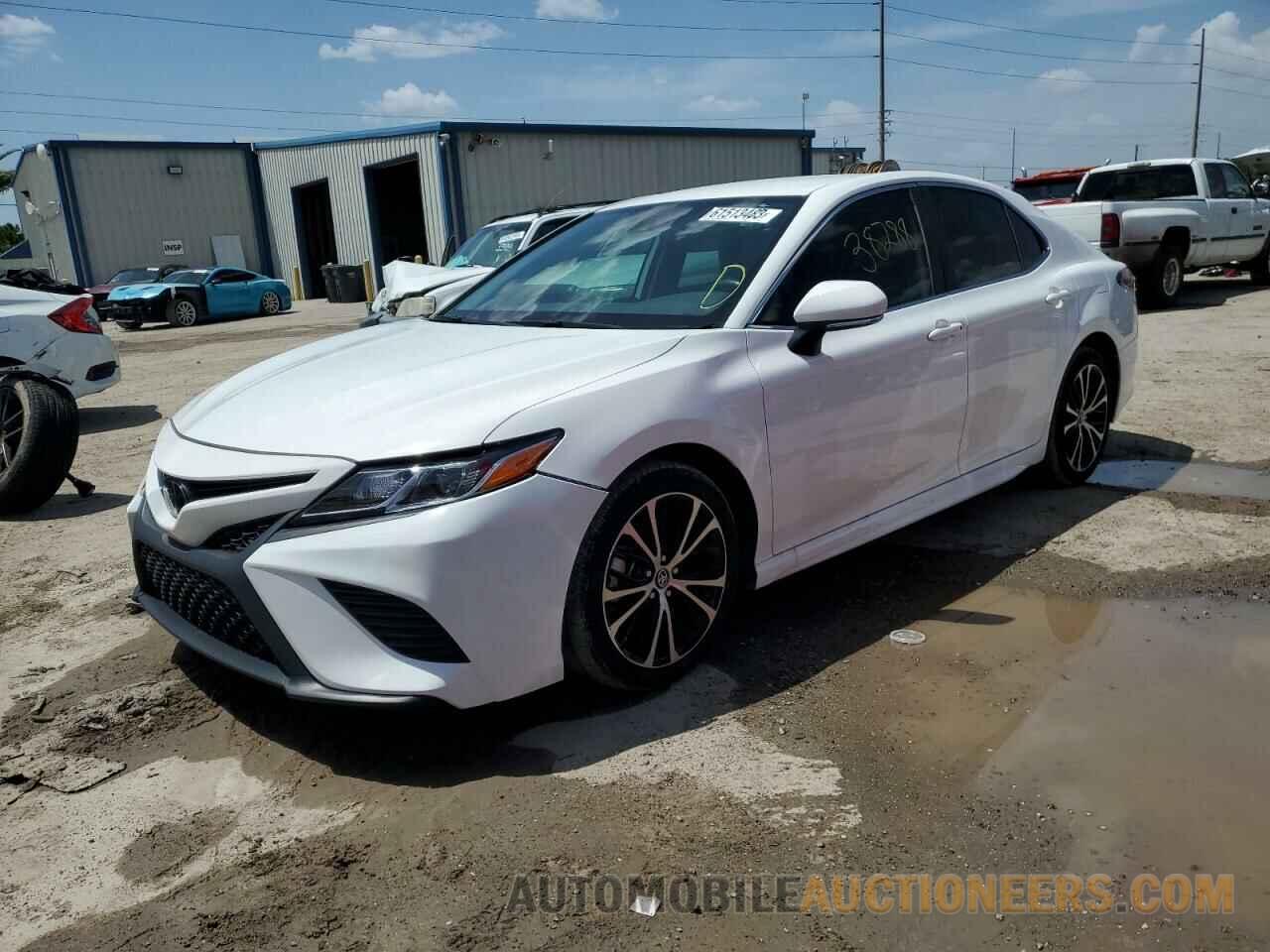 4T1B11HK6KU229503 TOYOTA CAMRY 2019