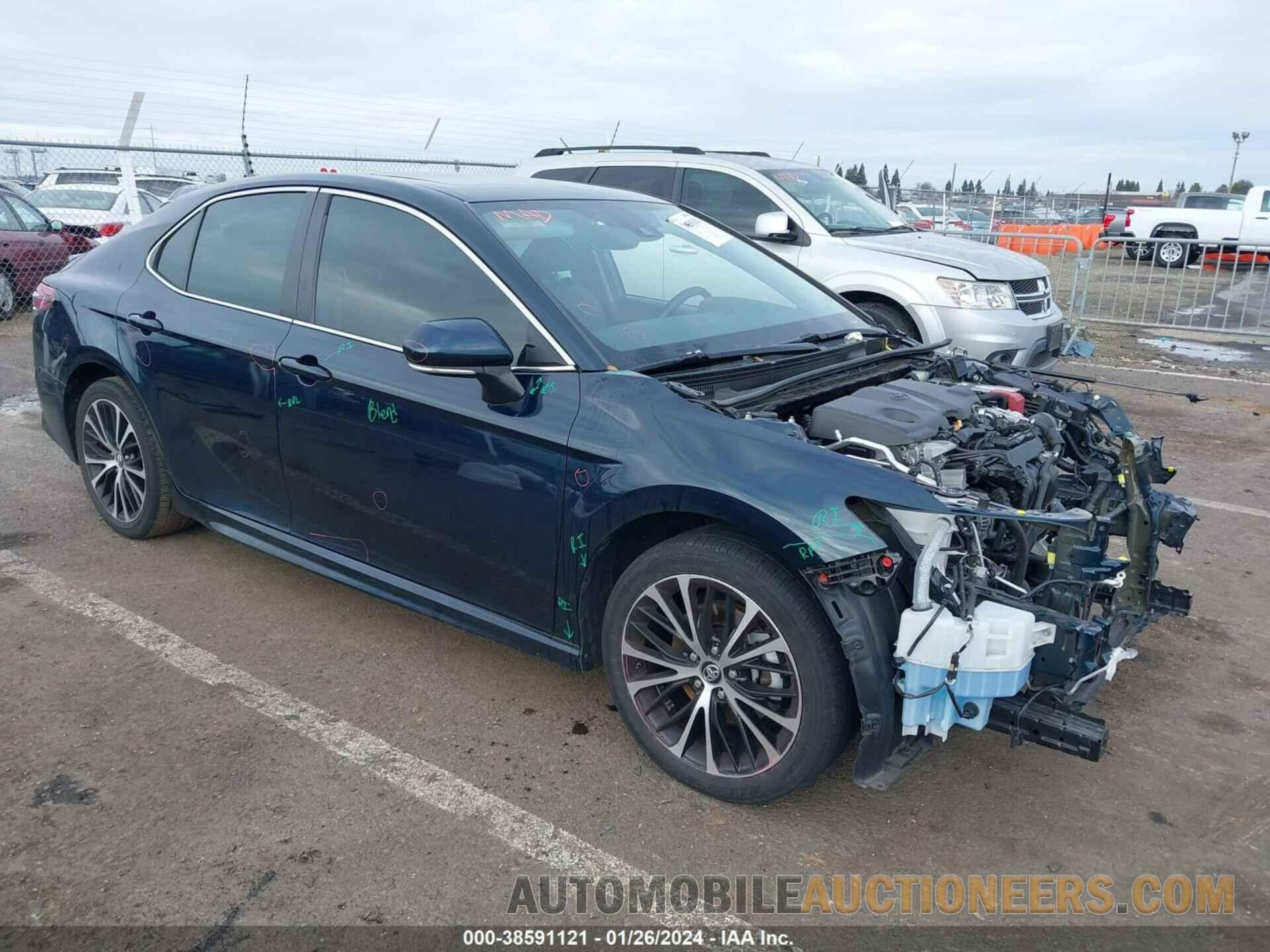 4T1B11HK6KU241151 TOYOTA CAMRY 2019