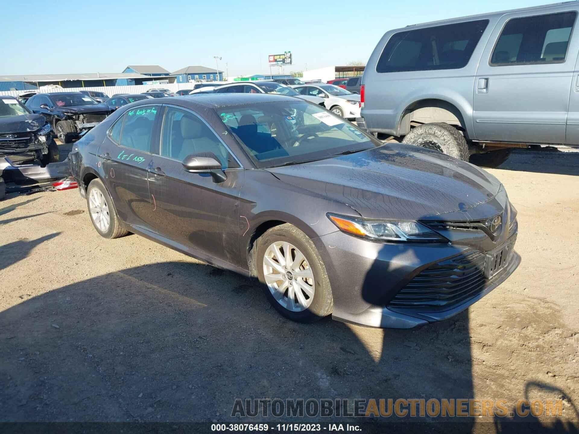 4T1B11HK6KU242171 TOYOTA CAMRY 2019