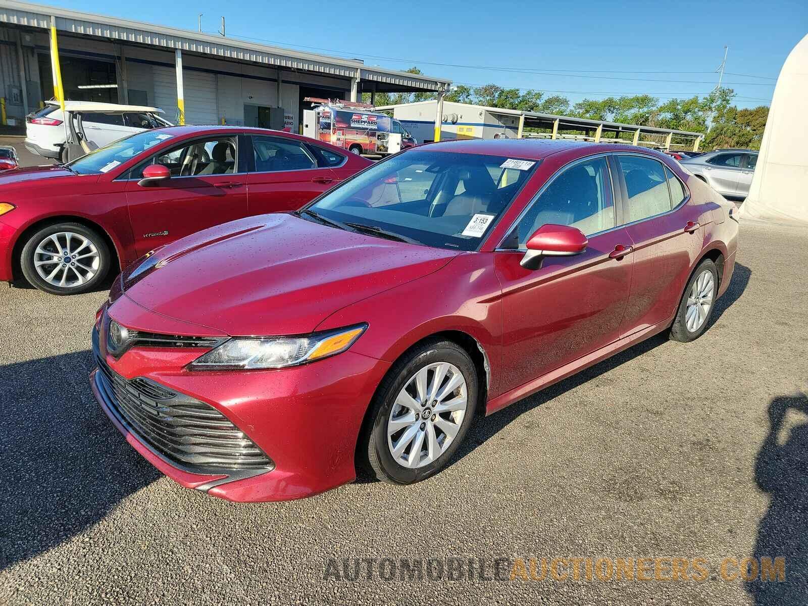 4T1B11HK6KU243482 Toyota Camry 2019